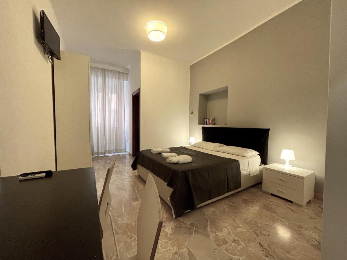 Sleepy Max Hotel Roma Exterior foto