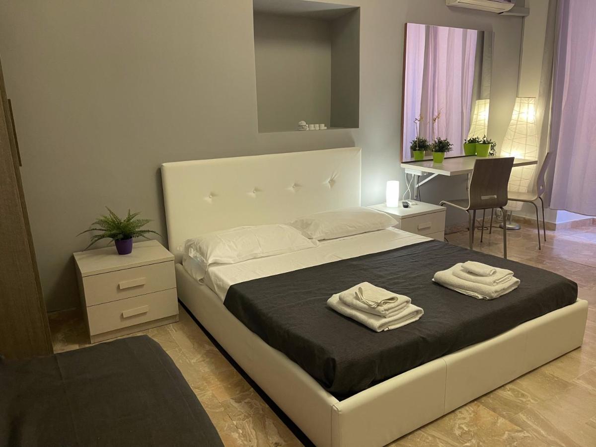 Sleepy Max Hotel Roma Exterior foto