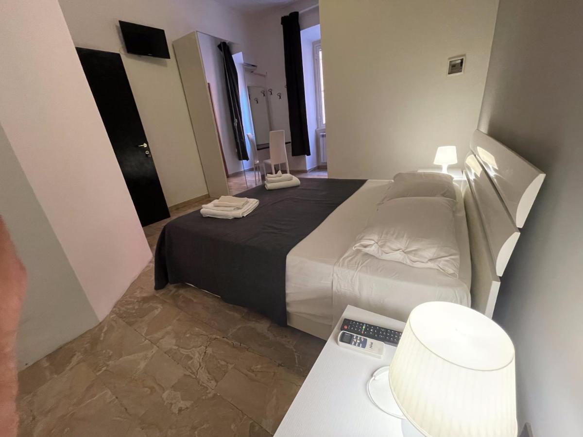 Sleepy Max Hotel Roma Exterior foto